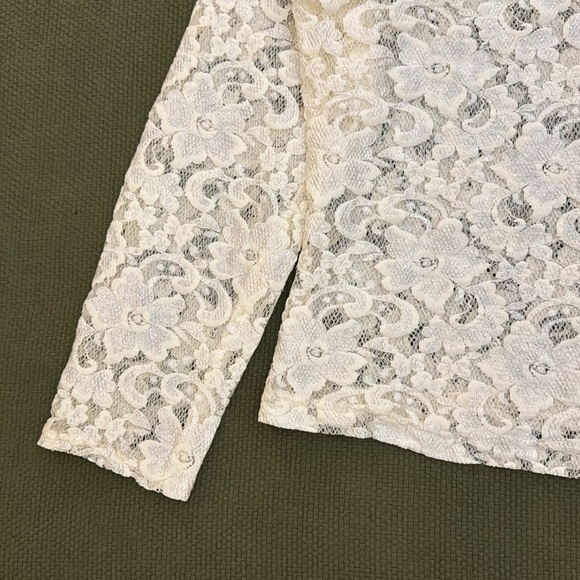 White Lace Mock Neck Button Up Blouse - Picture 6 of 15